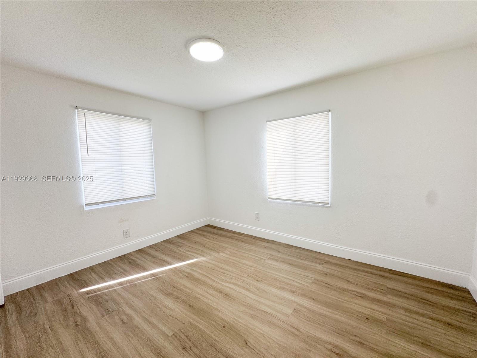 648 West 10th Street Riviera Beach, FL 33404 - Photo 12 of 19 Gallery Image 12