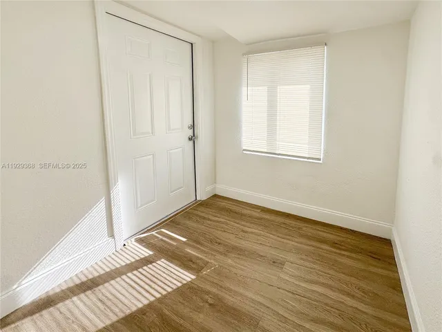 $275,000 | 648 West 10th Street, Riviera Beach, FL 33404