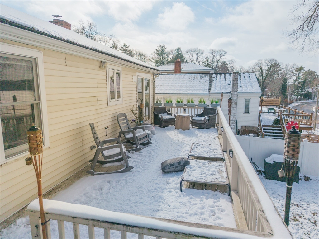 32 White Island Road Halifax, MA 02338 - Photo 2 of 7 Gallery Image 2