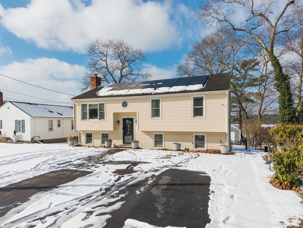 32 White Island Road Halifax, MA 02338 - Photo 6 of 7 Gallery Image 6