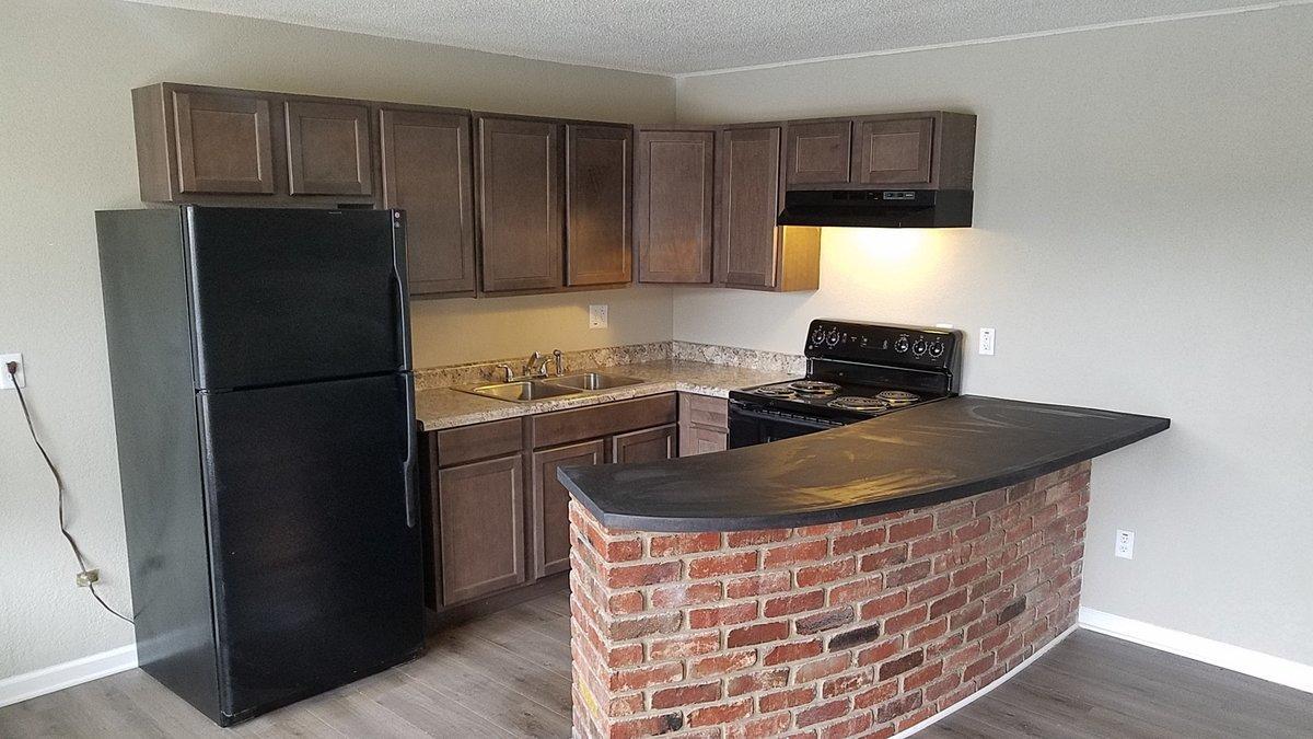 3500 Timberlake Road Johnson City, TN 37601 - Photo 6 of 9 6