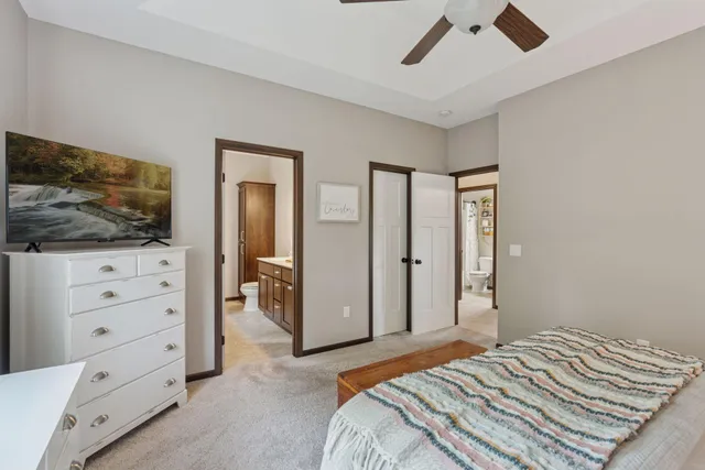 $539,900 | 959 239th Avenue Northwest, St. Francis, MN 55070