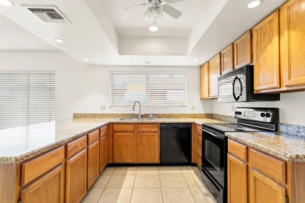 $2,200 | 7309 West Canterbury Drive, Peoria, AZ 85345