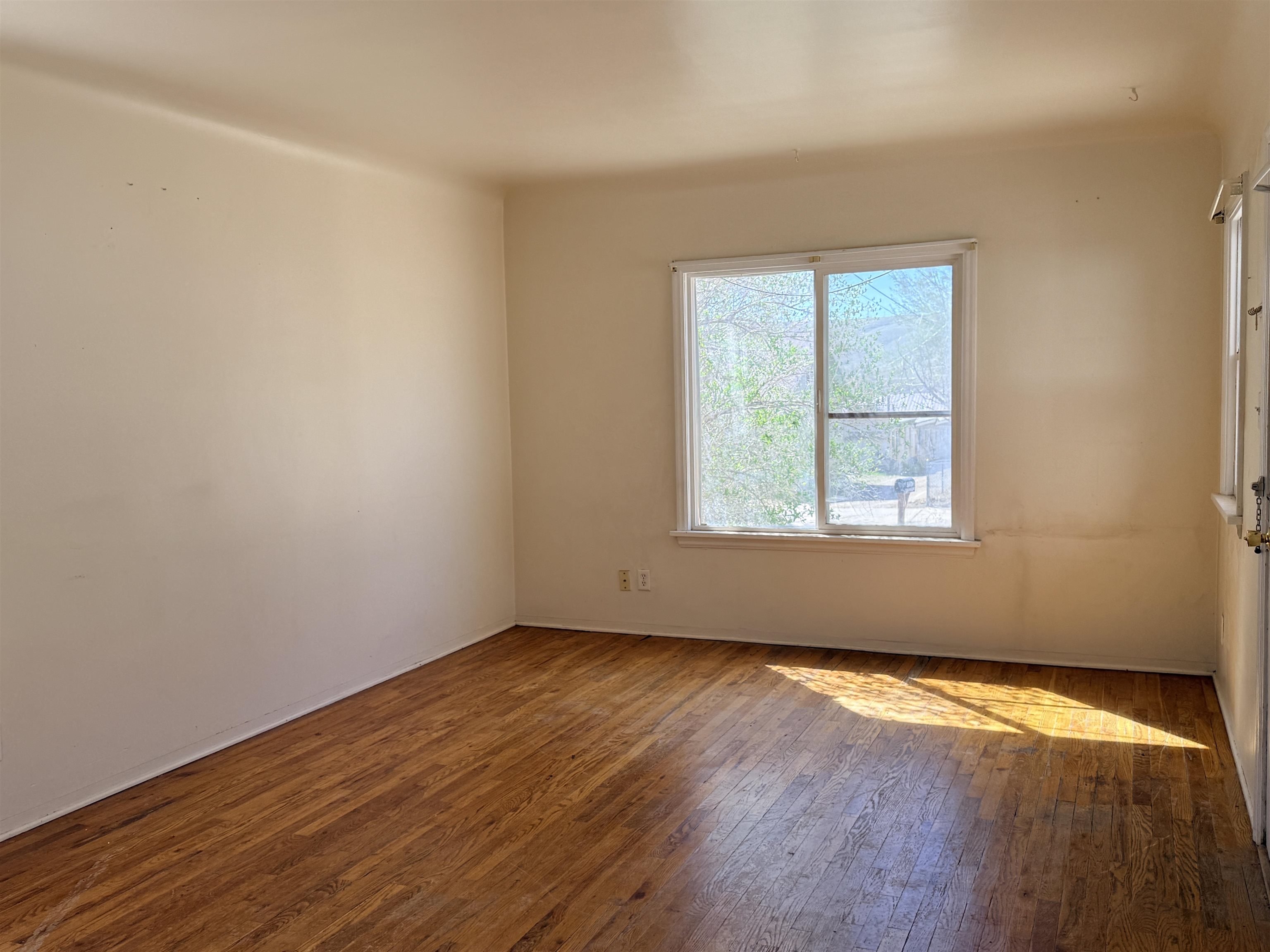 1115 West Maple Street Rawlins, WY 82301 - Photo 11 of 12