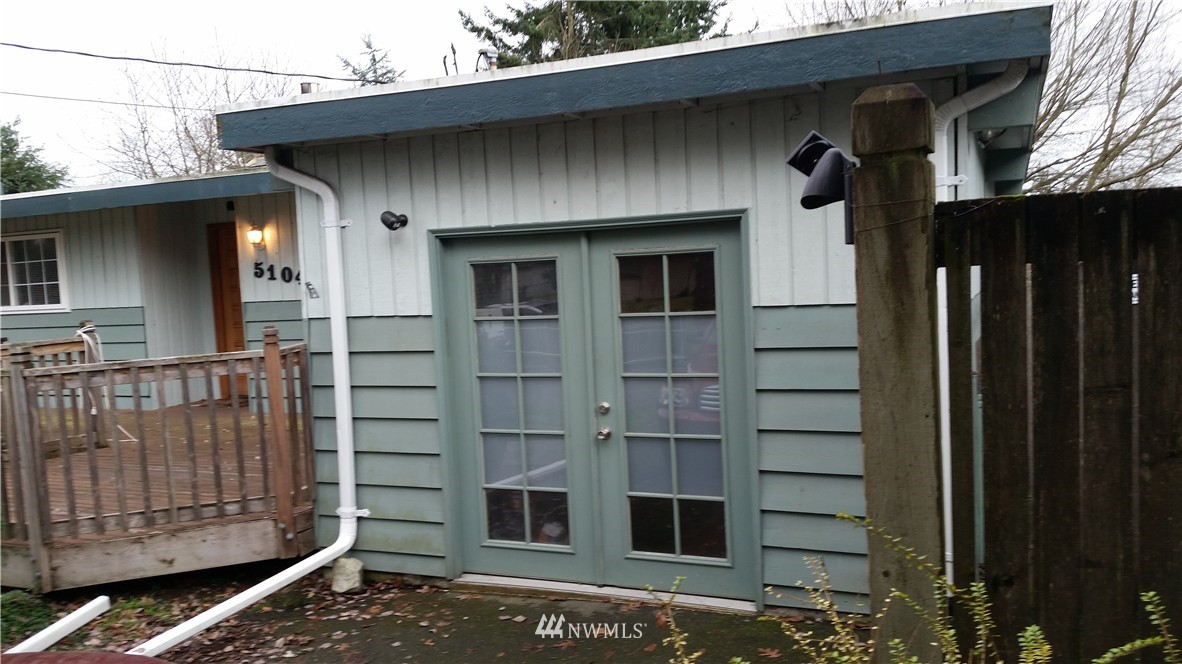 5104 163rd Place Southwest Edmonds, WA 98026 - Photo 3 of 16