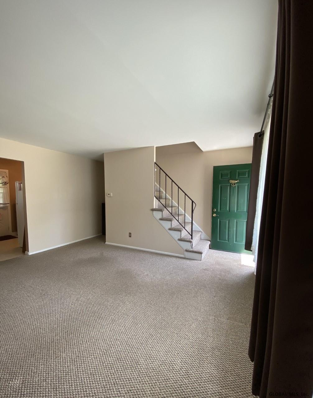 48 Hunting Road Albany, NY 12205 - Photo 7 of 28 Photo 7