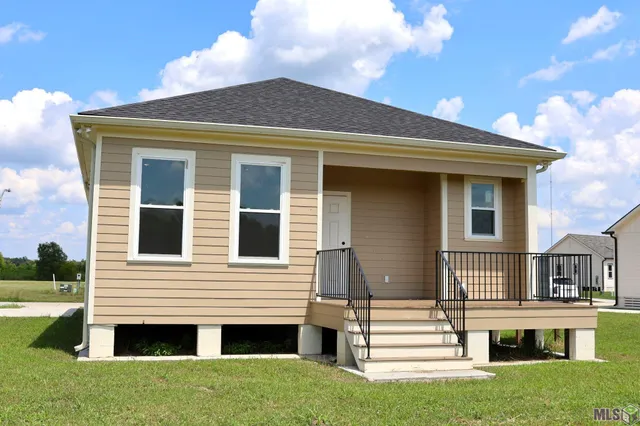 $229,000 | 594 Jean Charles Boulevard, Gray, LA 70359