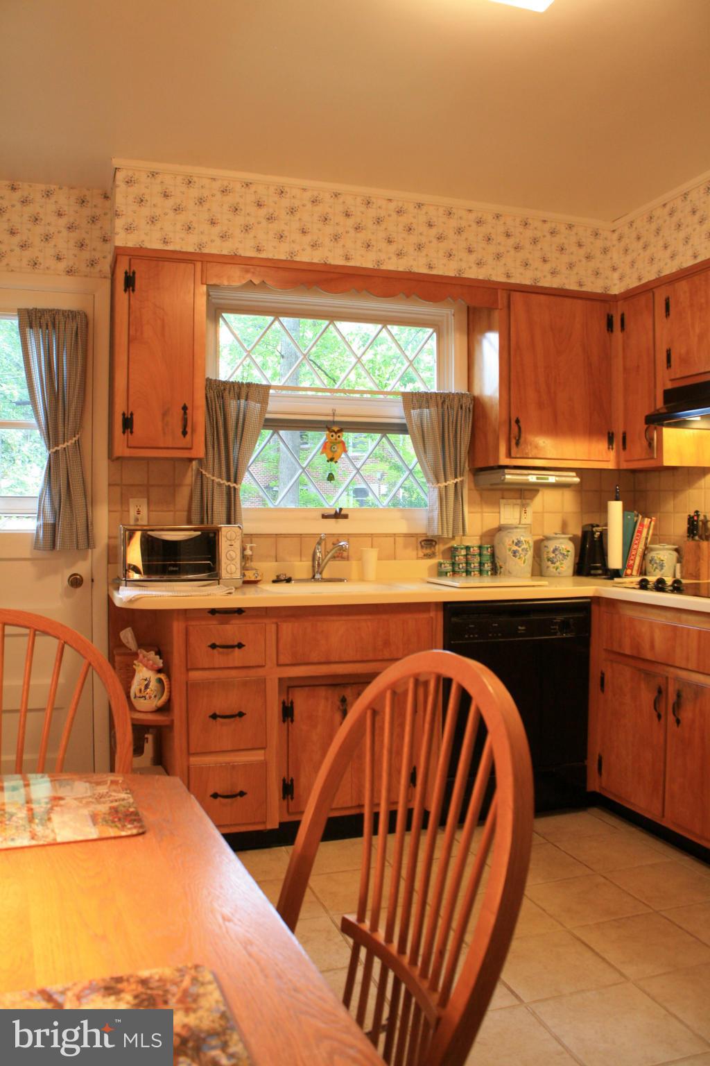 209 Patann Road Lutherville-Timonium, MD 21093 - Photo 16 of 30 Kitchen