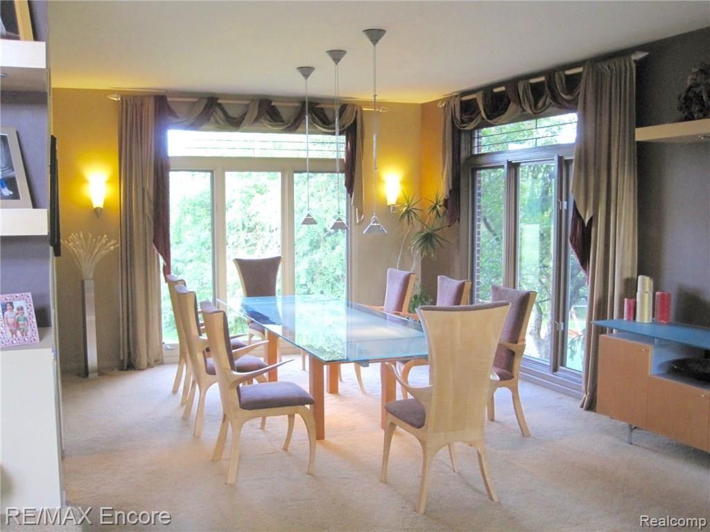 6787 Oakhurst Ridge Road Clarkston, MI 48348 - Photo 18 of 37 Formal Dining Room