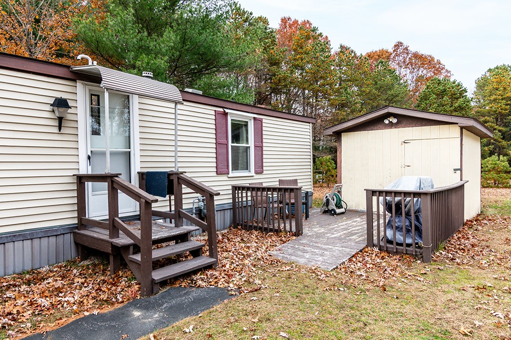 89 Wright Way Coventry, RI 02816 - Photo 4 of 18