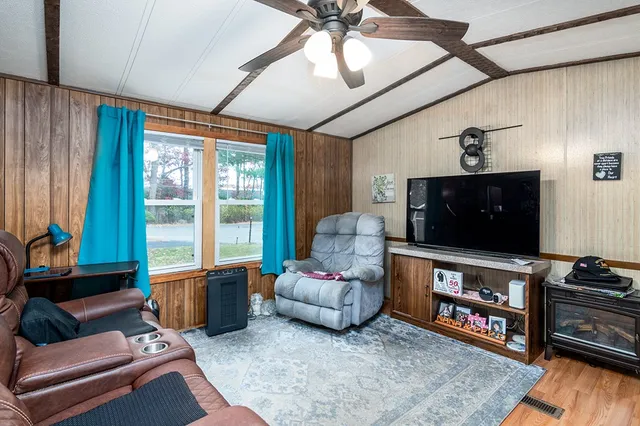 $150,000 | 89 Wright Way, Coventry, RI 02816