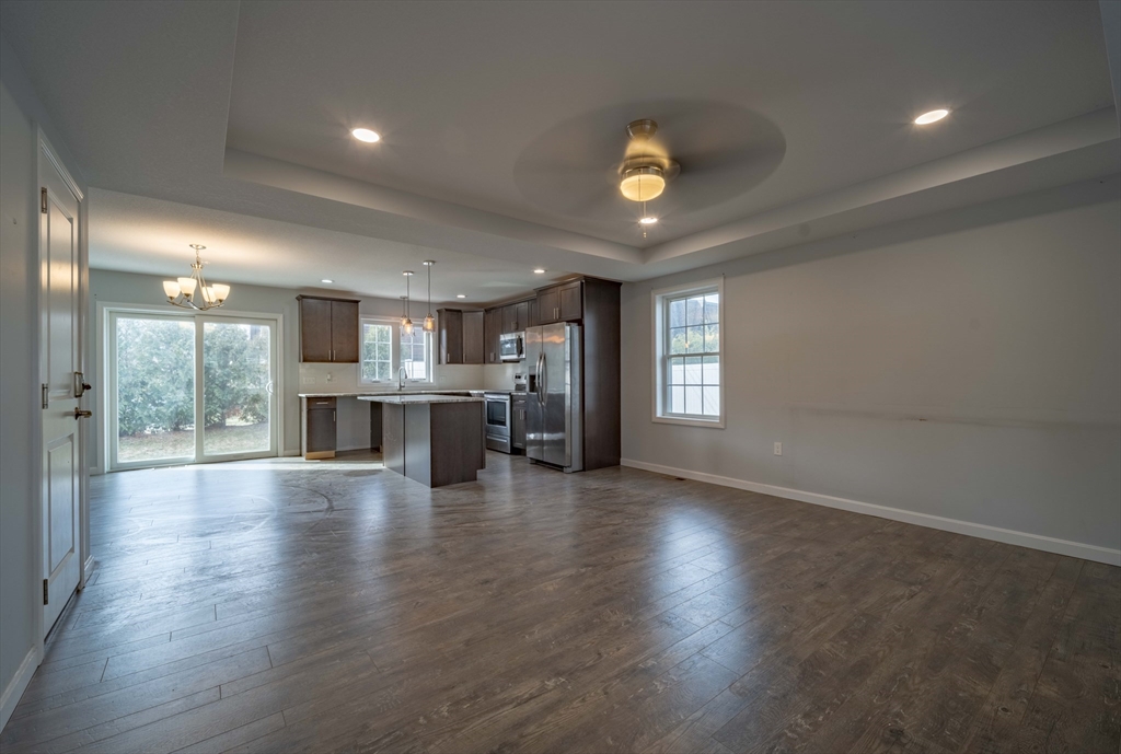 110 Lockhouse Road, Unit I Westfield, MA 01085 - Photo 3 of 21