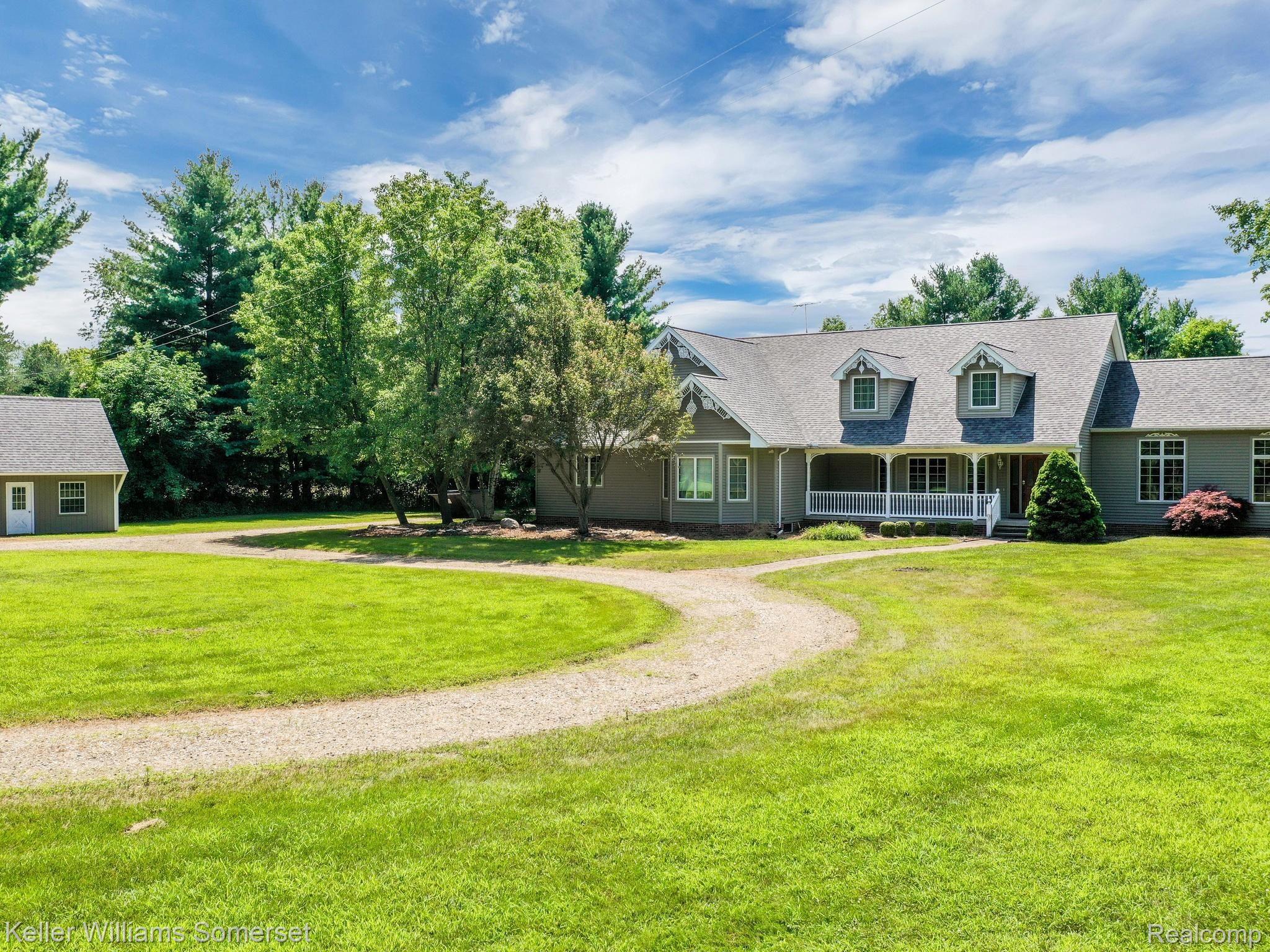 3144 Bishop Road Dryden, MI 48428 - Photo 33 of 56 3144 Bishop Rd Dryden MI 48428-024-018-3144 Bishop Rd0024-MLS_Size.jpg