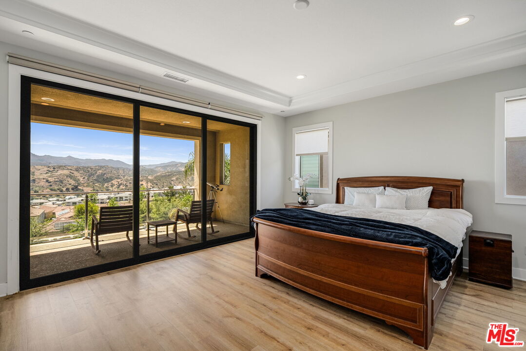 11955 Carabela Court Porter Ranch, CA 91326 - Photo 21 of 53