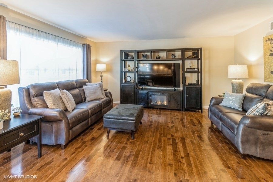 12 Trail Ridge Court Streamwood, IL 60107 - Photo 12 of 33 Gallery Image 12