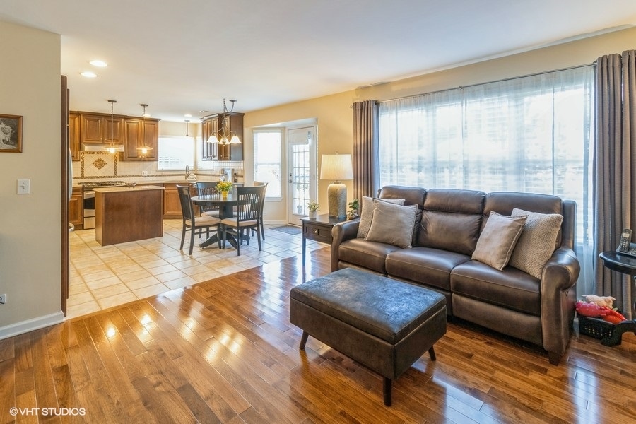 12 Trail Ridge Court Streamwood, IL 60107 - Photo 13 of 33 Gallery Image 13