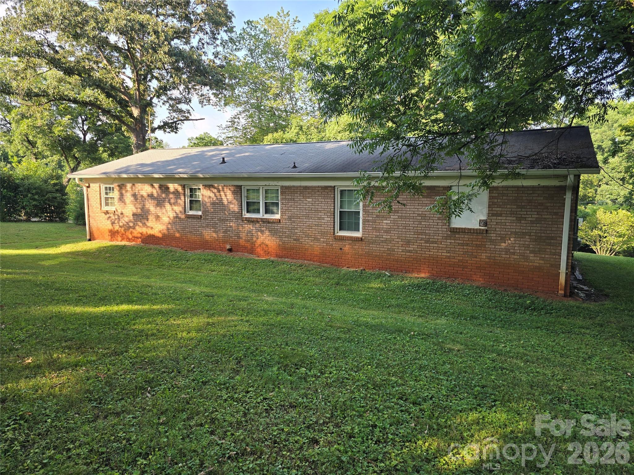 1108 2nd Street Southeast Conover, NC 28613 - Photo 2 of 14