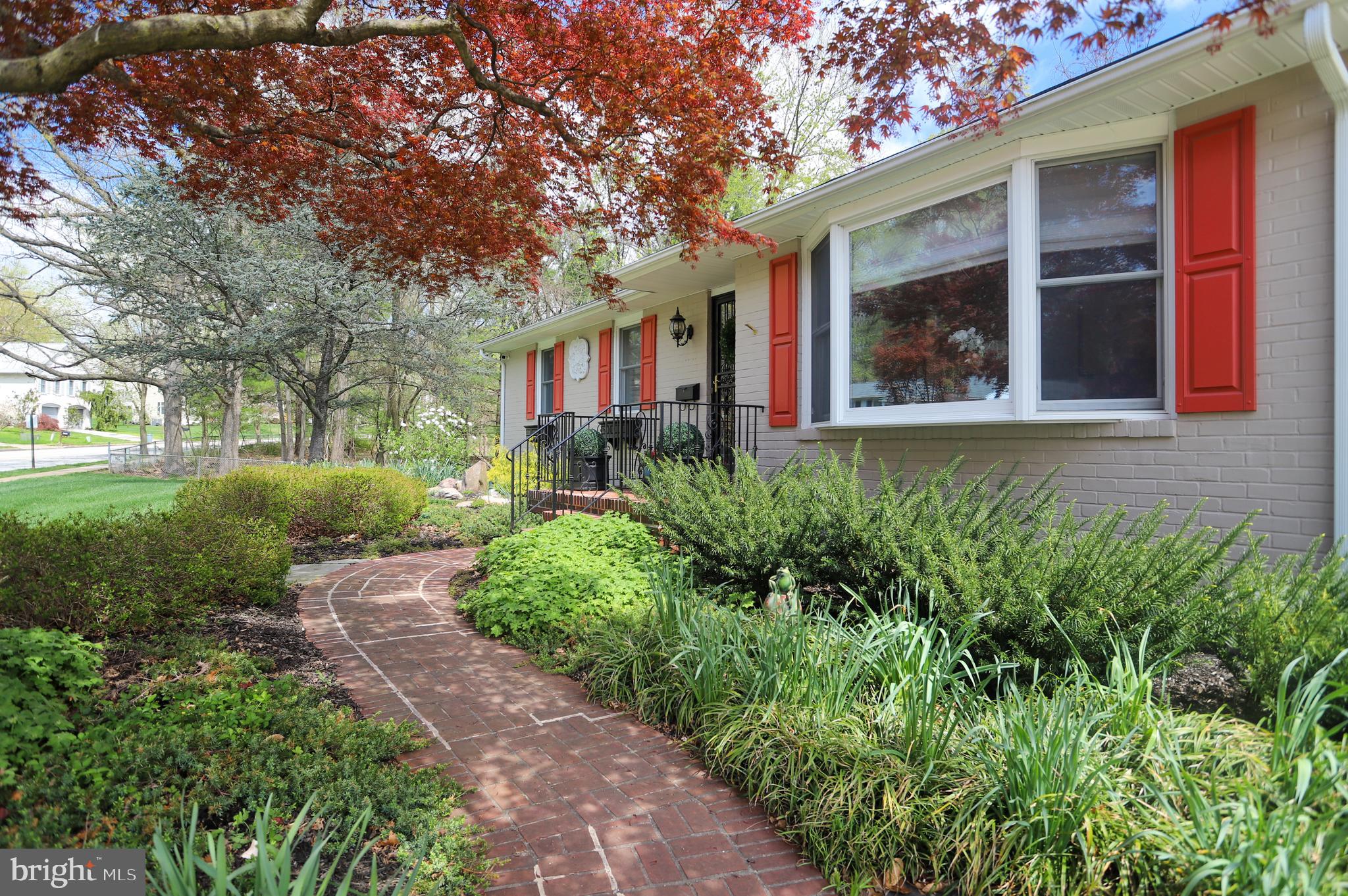 8731 Valleyfield Road Lutherville-Timonium, MD 21093 - Photo 2 of 43 Exterior Walkway