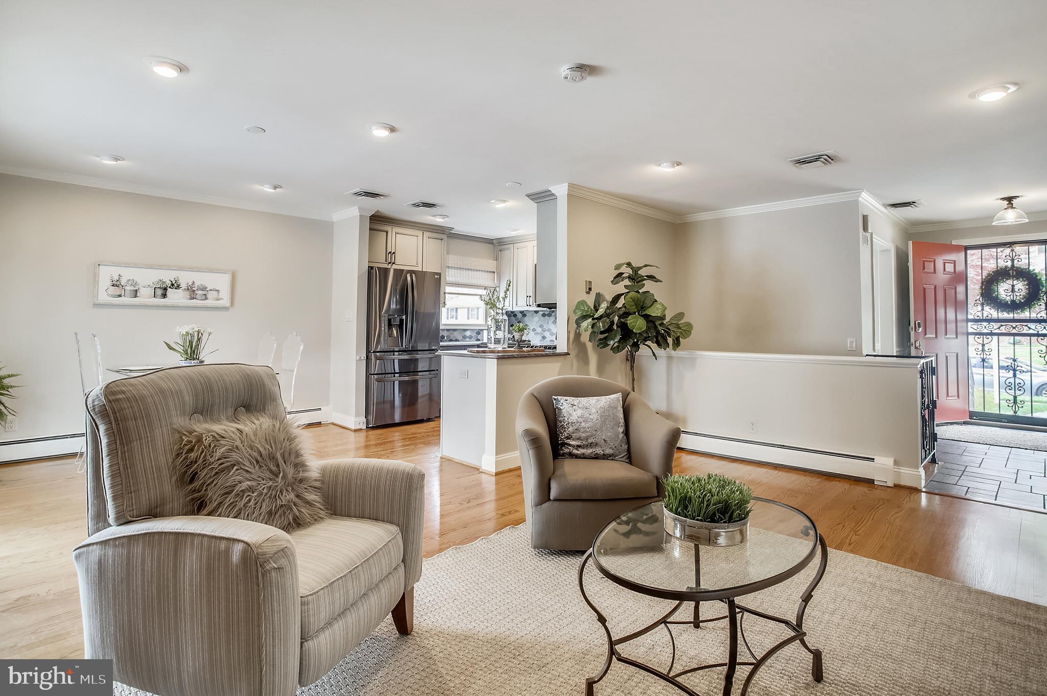 8731 Valleyfield Road Lutherville-Timonium, MD 21093 - Photo 12 of 43 Main Level-Family Room
