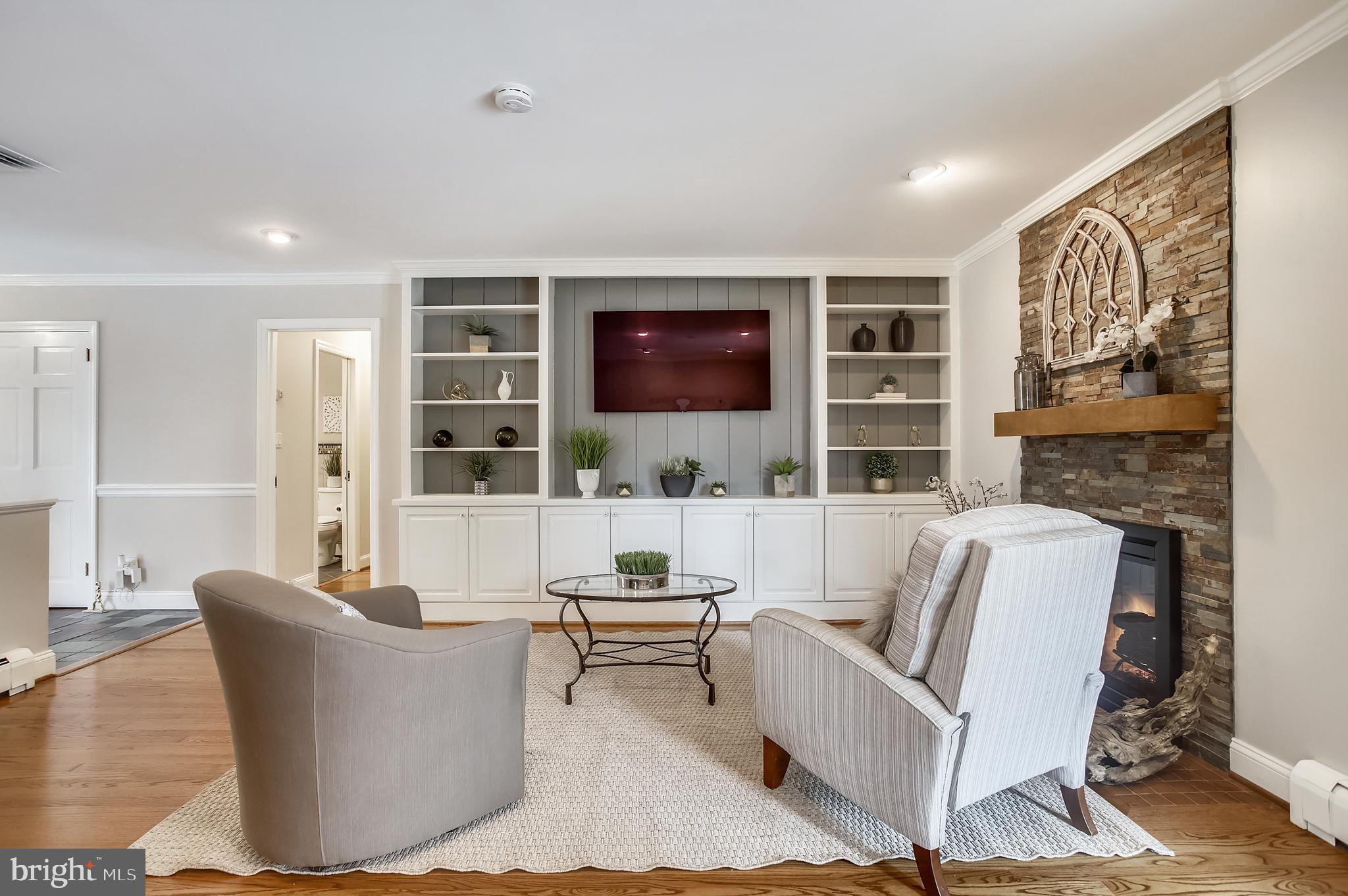 8731 Valleyfield Road Lutherville-Timonium, MD 21093 - Photo 14 of 43 Main Level-Family Room