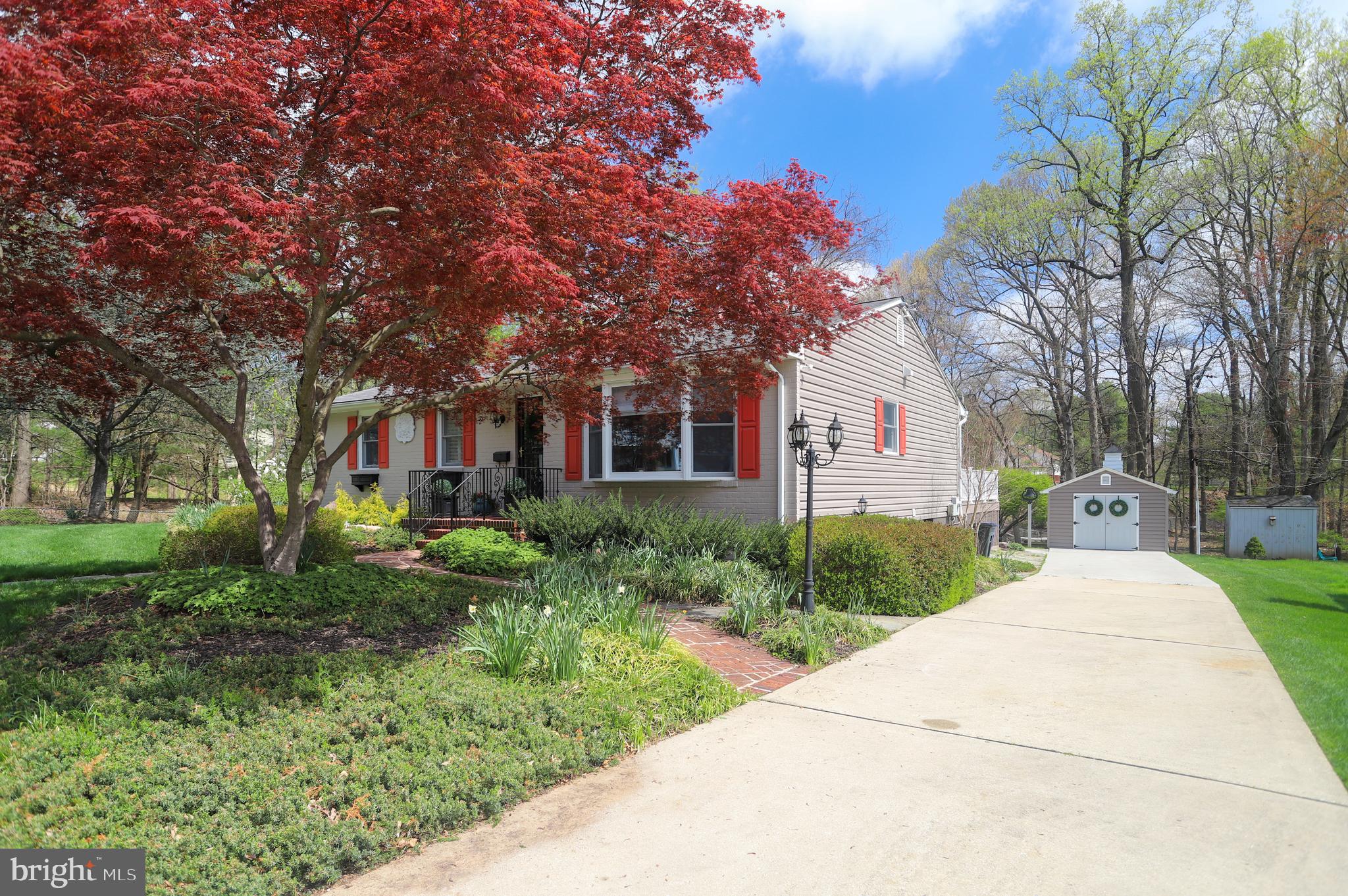 8731 Valleyfield Road Lutherville-Timonium, MD 21093 - Photo 4 of 43 Exterior 4- car Driveway