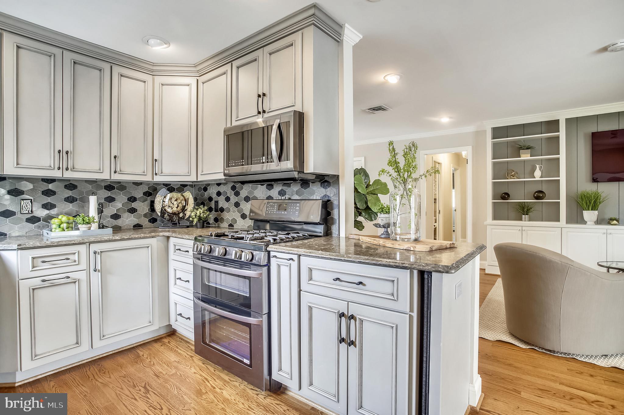 8731 Valleyfield Road Lutherville-Timonium, MD 21093 - Photo 7 of 43 Main Level-Kitchen