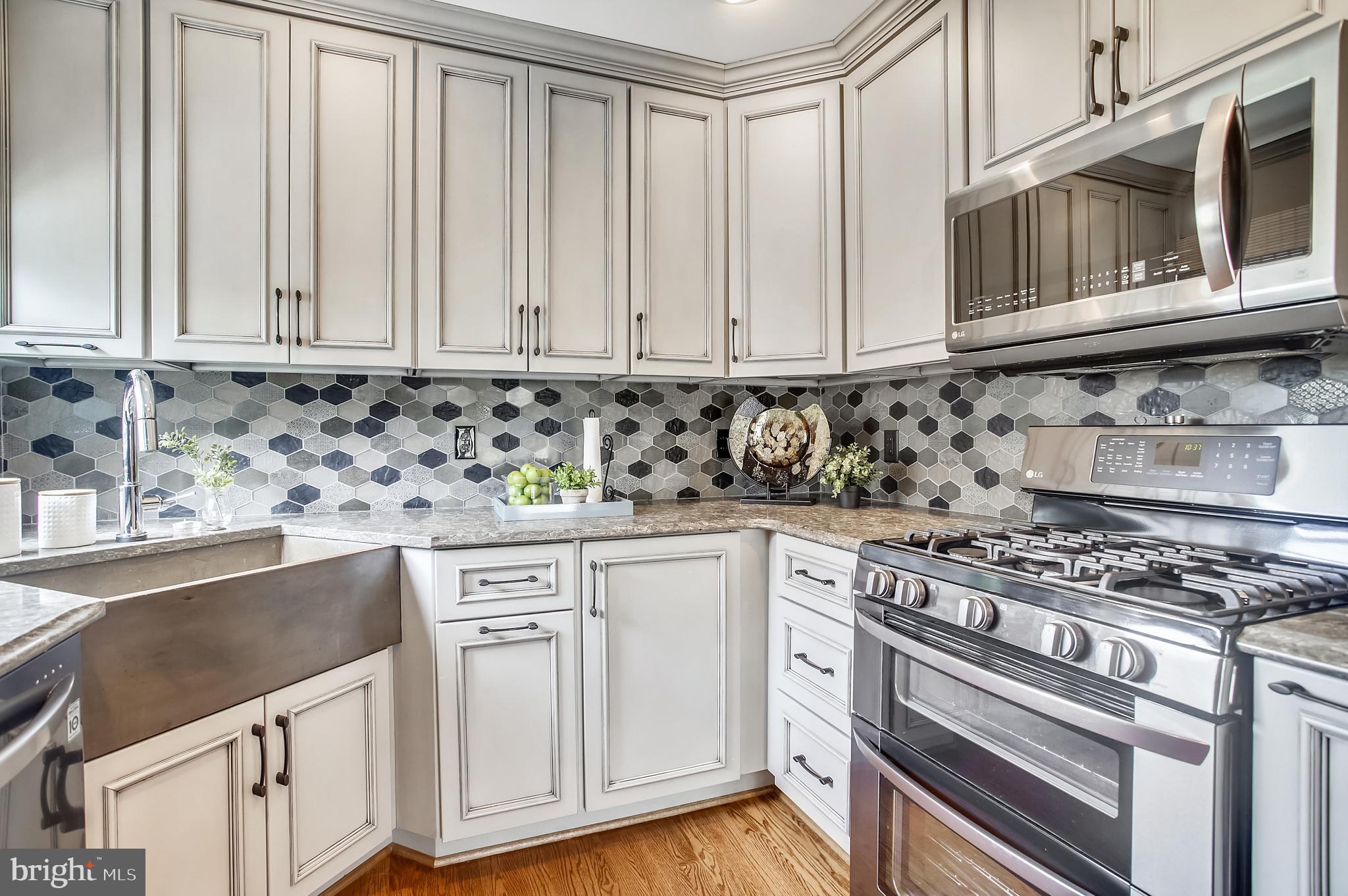8731 Valleyfield Road Lutherville-Timonium, MD 21093 - Photo 8 of 43 Main Level-Kitchen