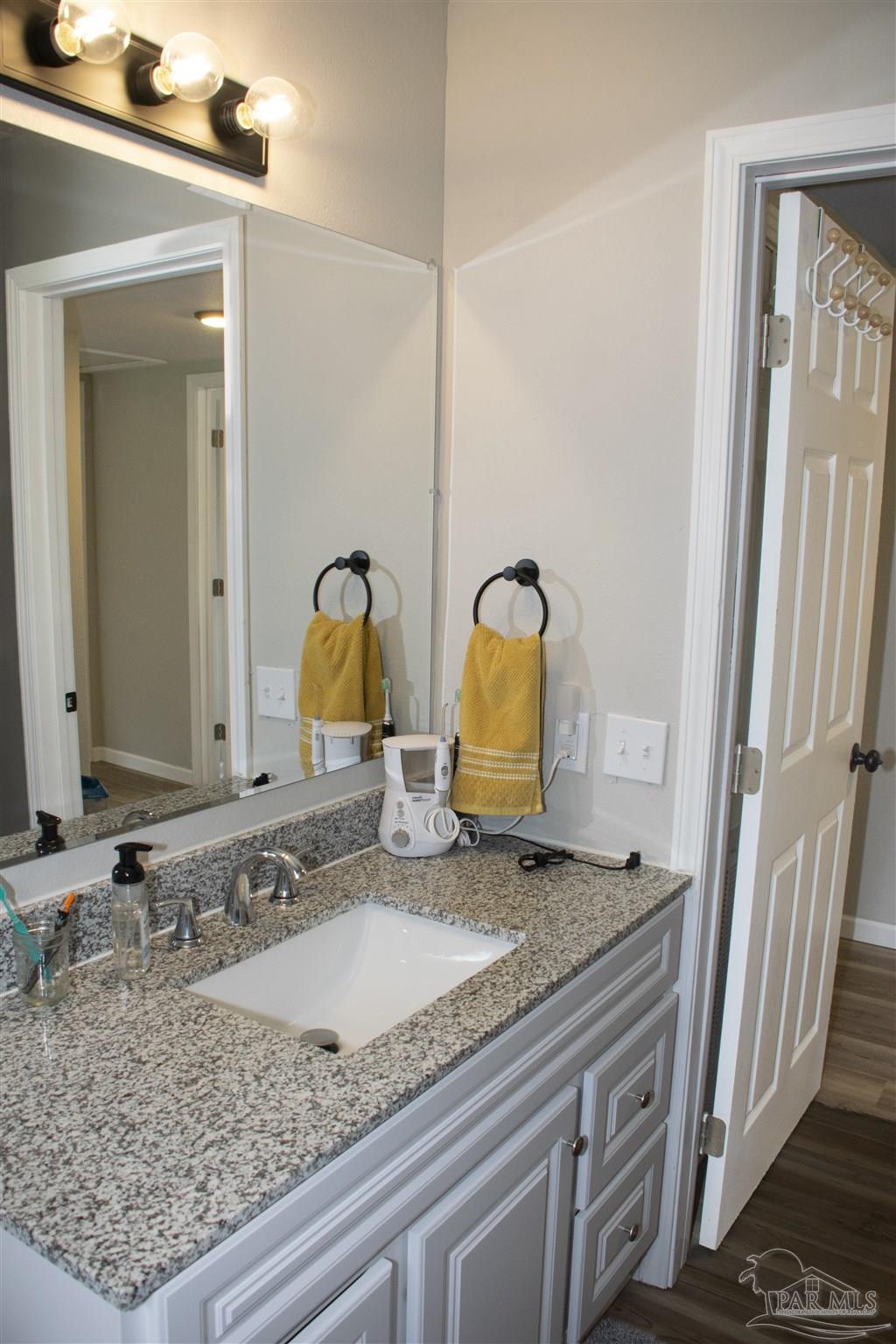 5357 Locklin Avenue Milton, FL 32570 - Photo 31 of 46