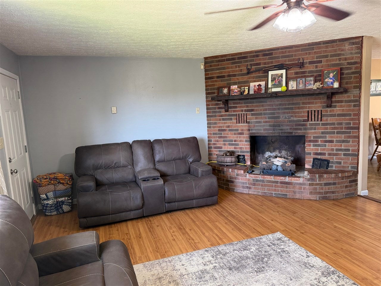 3983 Reedyville Road Roundhill, KY 42275 - Photo 7 of 72 Gallery Image 7