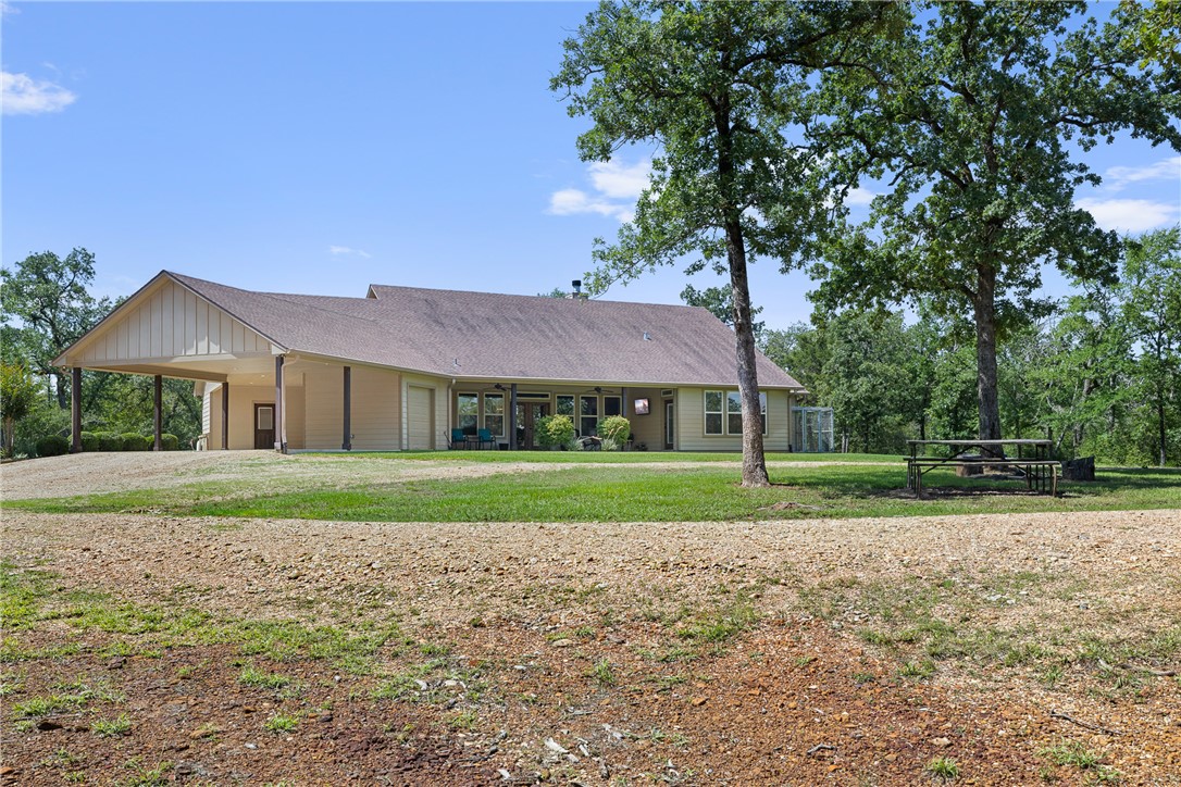 1306 22 Hills Road Gause, TX 77857 - Photo 12 of 50 Gallery Image 12