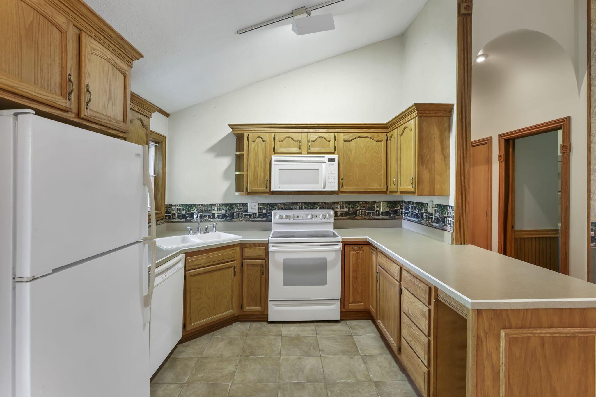 4655 Hayes Road Groveport, OH 43125 - Photo 12 of 85 16-web-or-mls-IMG_6435
