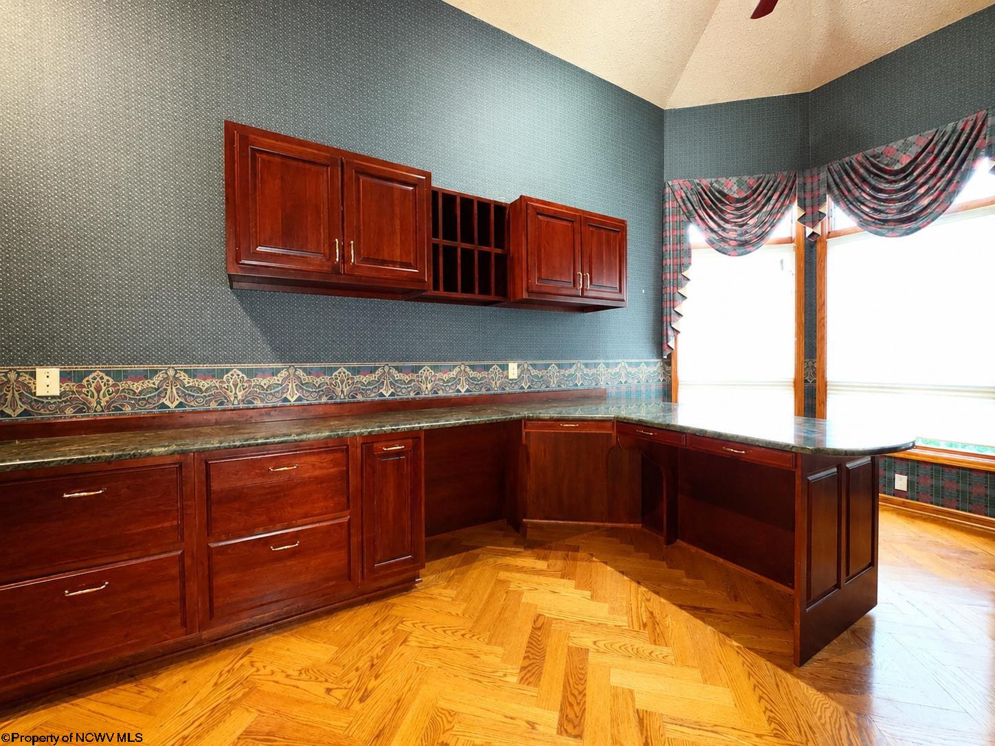 102 Hunters Ridge Road Wheeling, WV 26003 - Photo 13 of 50 Gallery Image 13