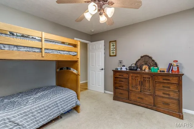 $379,900 | 20145 Providence Drive, Lebanon, MO 65536