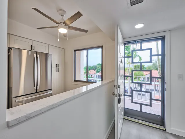 $319,995 | 6193 Pointe Regal Circle, Unit 306, Delray Beach, FL 33484