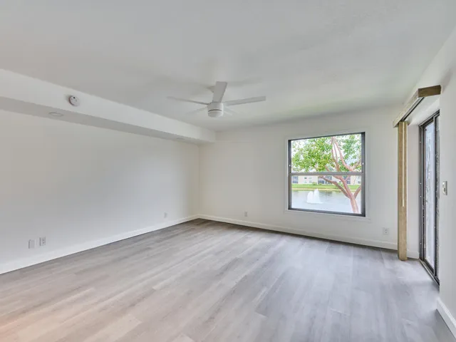 $319,995 | 6193 Pointe Regal Circle, Unit 306, Delray Beach, FL 33484