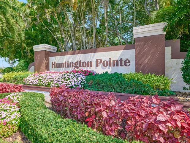 $319,995 | 6193 Pointe Regal Circle, Unit 306, Delray Beach, FL 33484
