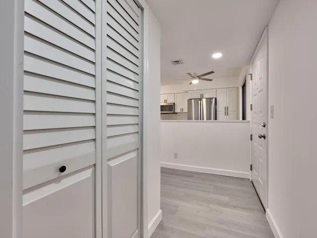 $319,995 | 6193 Pointe Regal Circle, Unit 306, Delray Beach, FL 33484