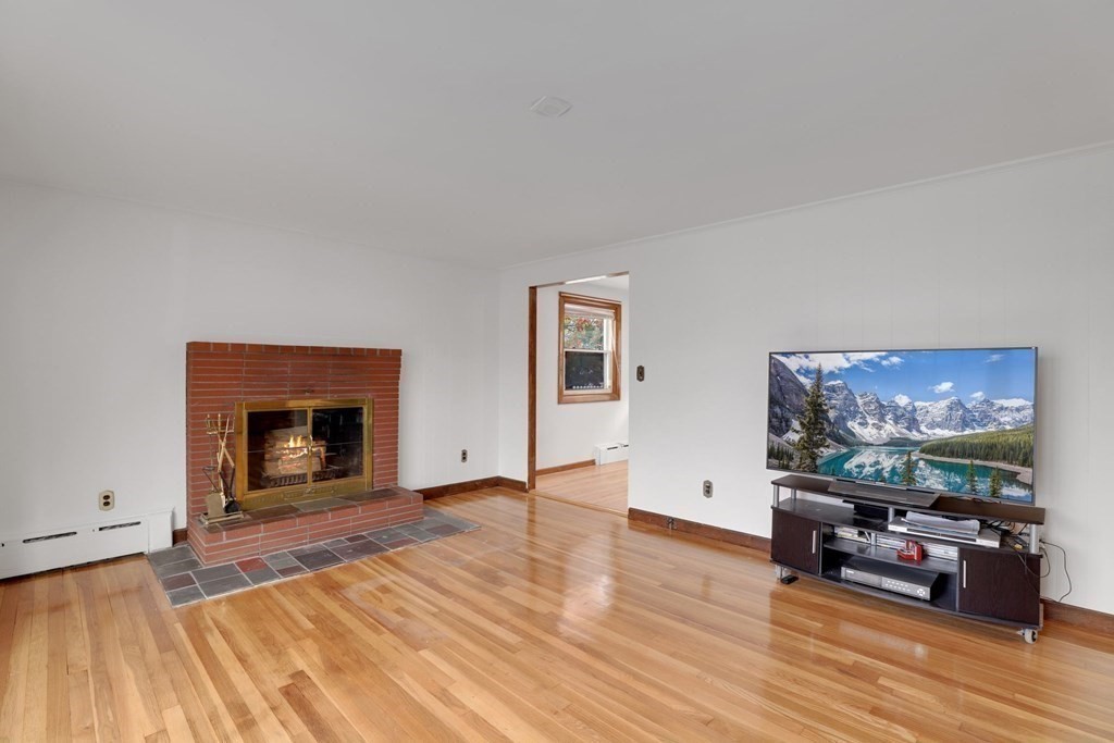 69 Edinboro Road Quincy, MA 02169 - Photo 8 of 30 Gallery Image 8