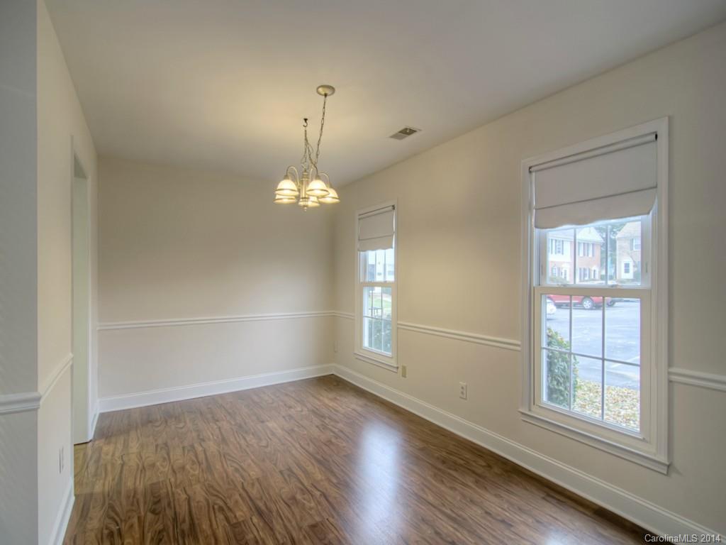 8335 Knights Bridge Road Charlotte, NC 28210 - Photo 5 of 20 Gallery Image 5