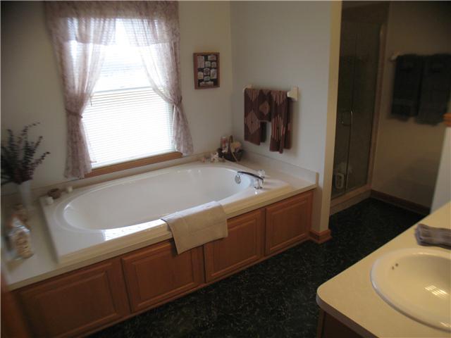 240 Holder Road Baltimore, OH 43105 - Photo 12 of 18