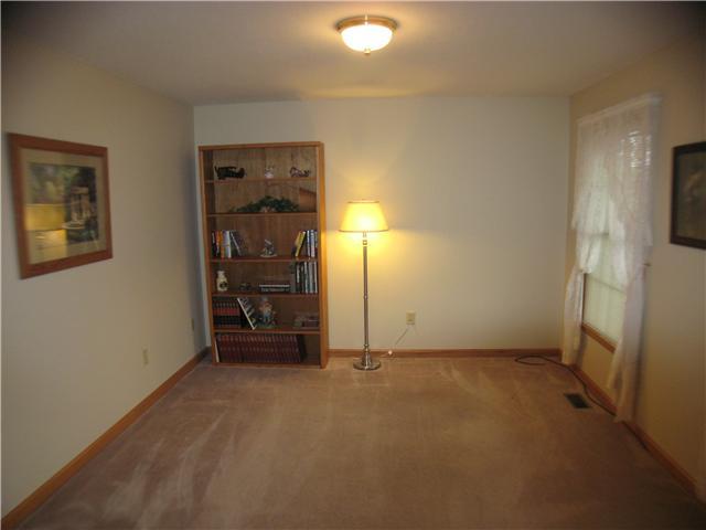240 Holder Road Baltimore, OH 43105 - Photo 6 of 18
