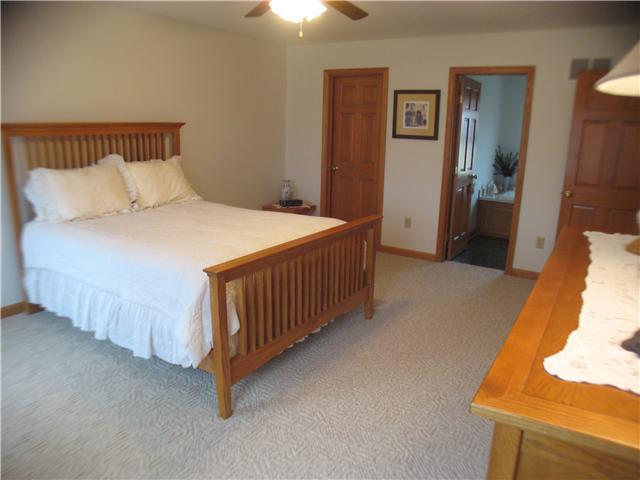 240 Holder Road Baltimore, OH 43105 - Photo 9 of 18