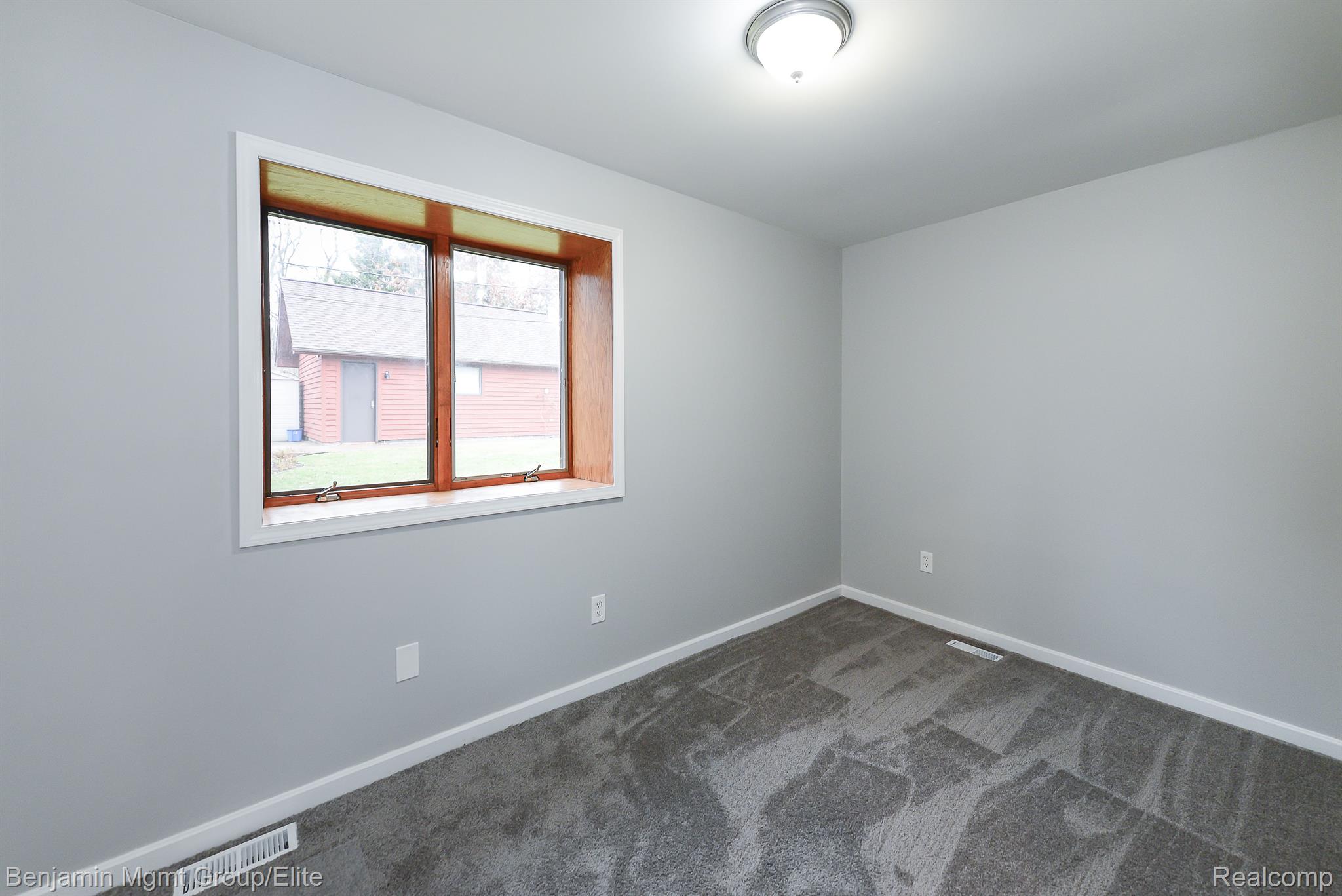 1746 Clark Lake Road Brighton, MI 48114 - Photo 18 of 32 Gallery Image 18