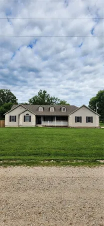 $279,000 | 13960 Sherwood Lane, Plato, MO 65552