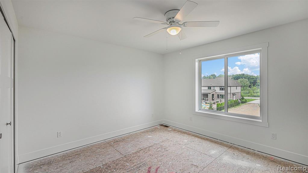 6115 Sheldon Road Rochester Hills, MI 48306 - Photo 15 of 36