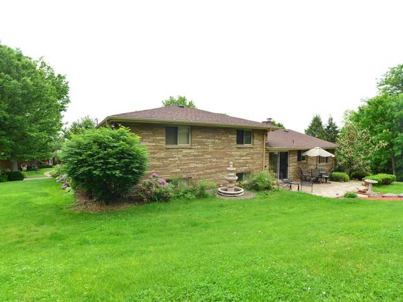 242 Tech Road Thornburg, PA 15205 - Photo 22 of 24 Exterior Back.