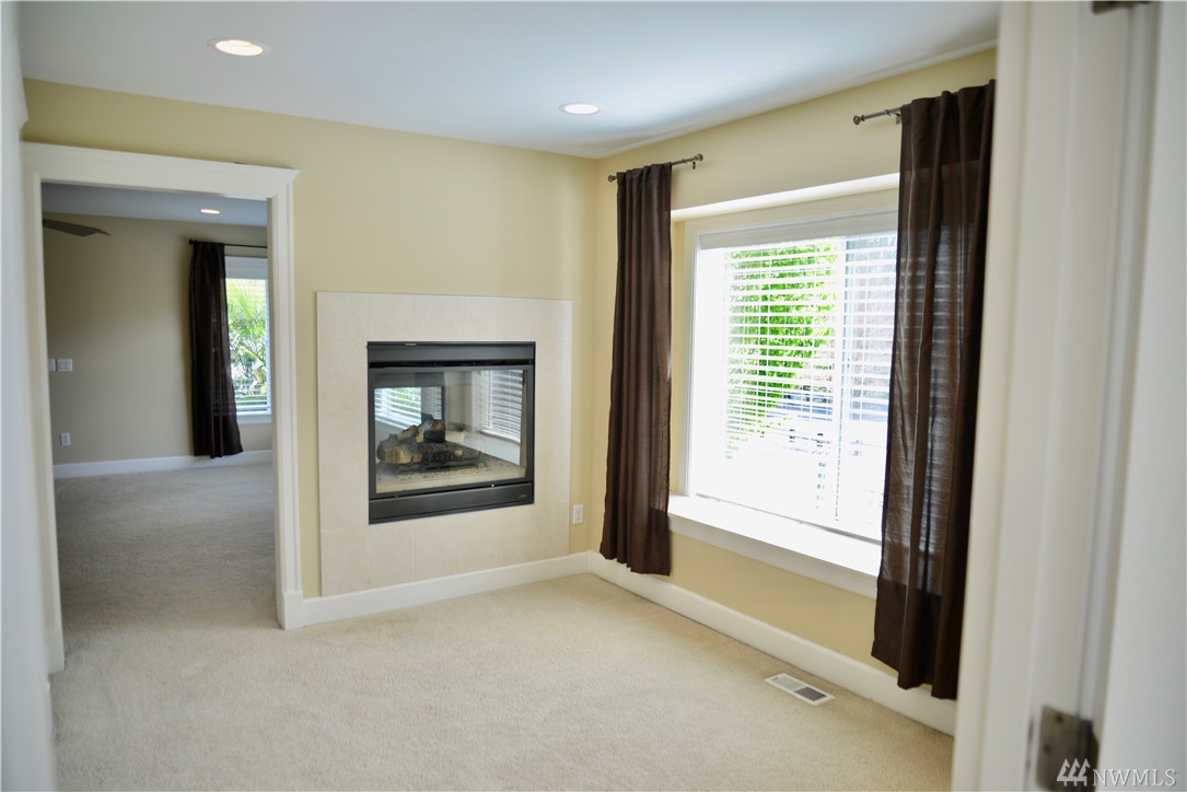 1707 Southeast 8th Street Renton, WA 98057 - Photo 8 of 11