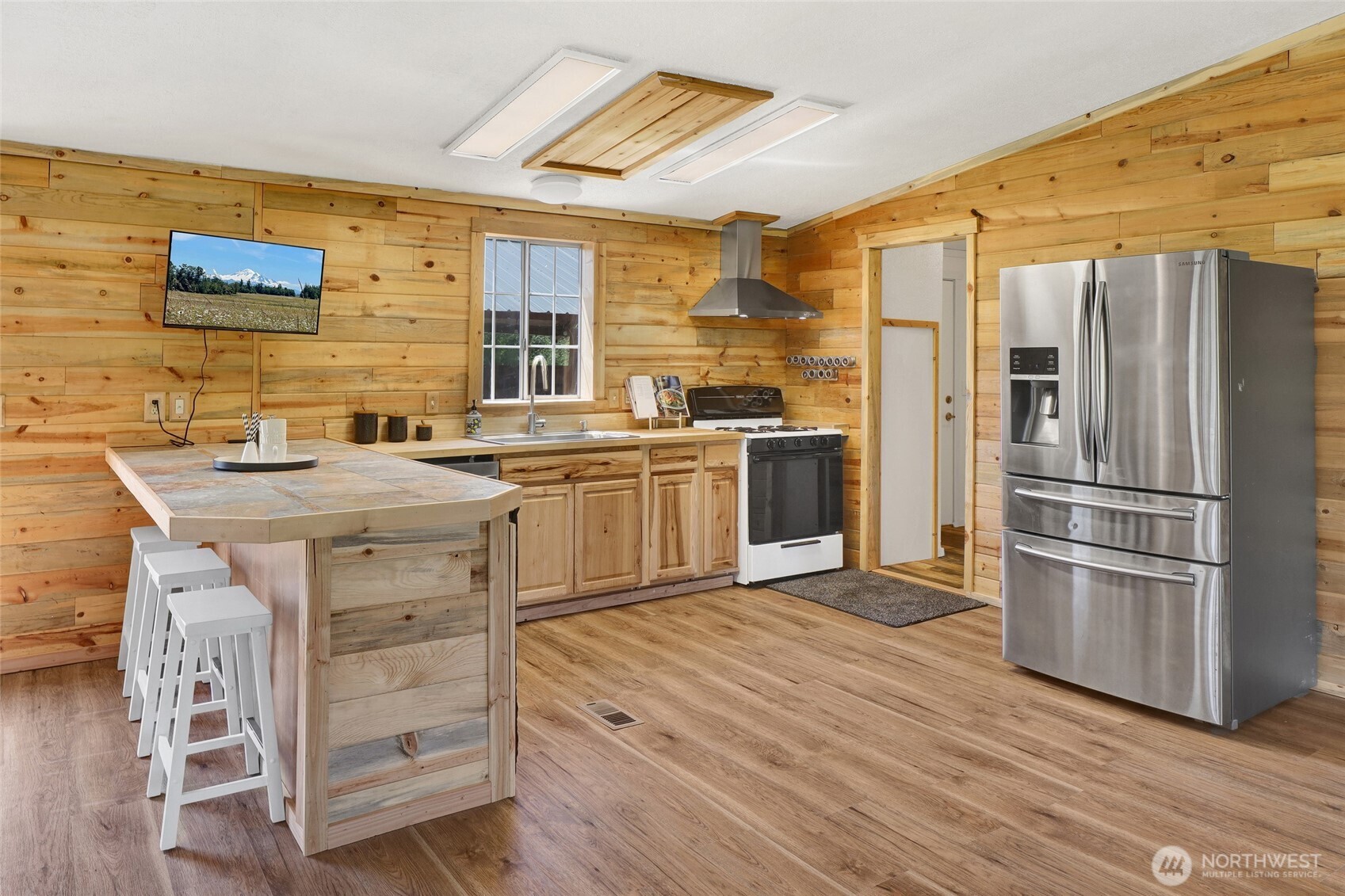 3070 Loomis Trail Road Custer, WA 98240 - Photo 11 of 40