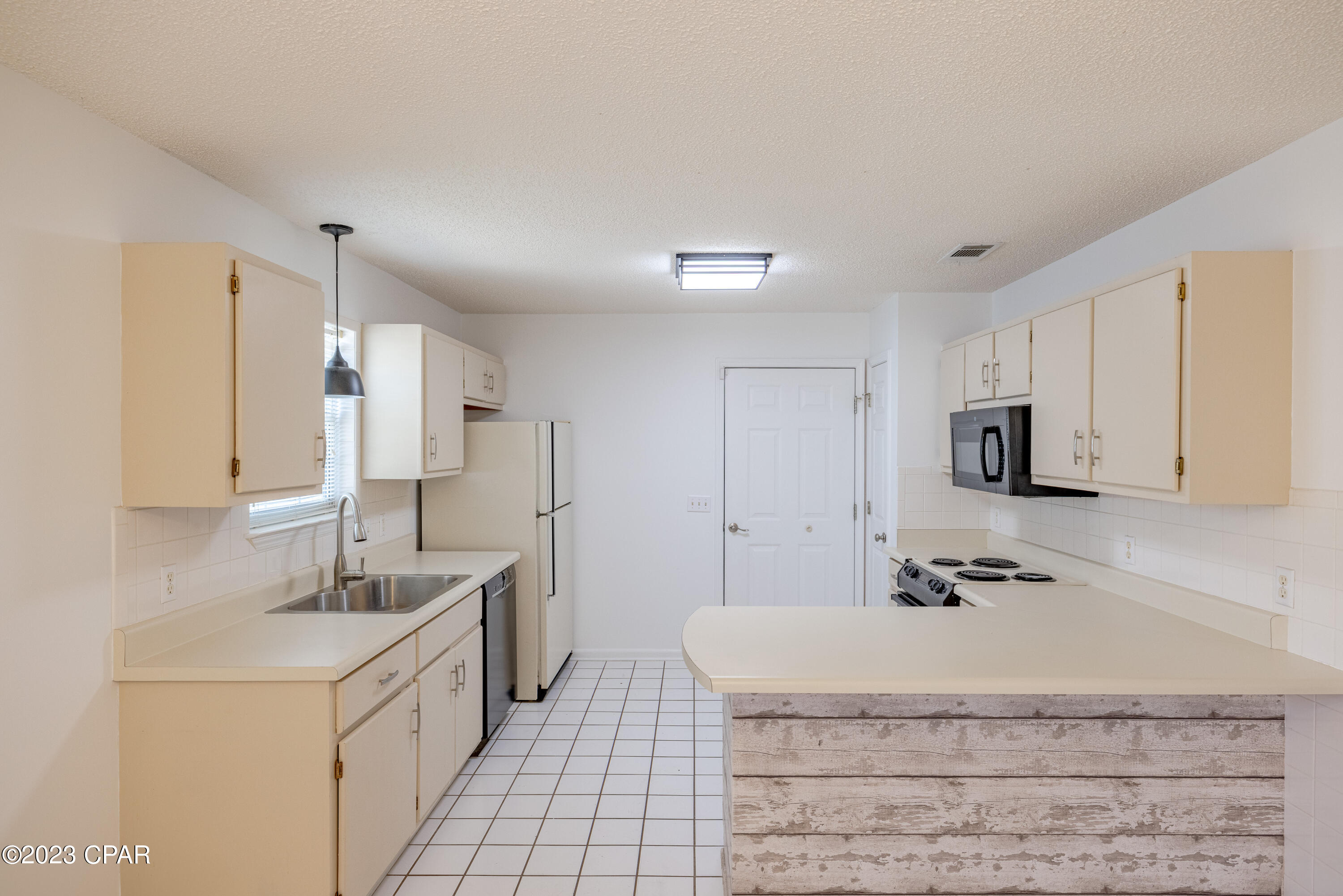 112 Cobb Road Panama City Beach, FL 32413 - Photo 1 of 51 Gallery Image 1