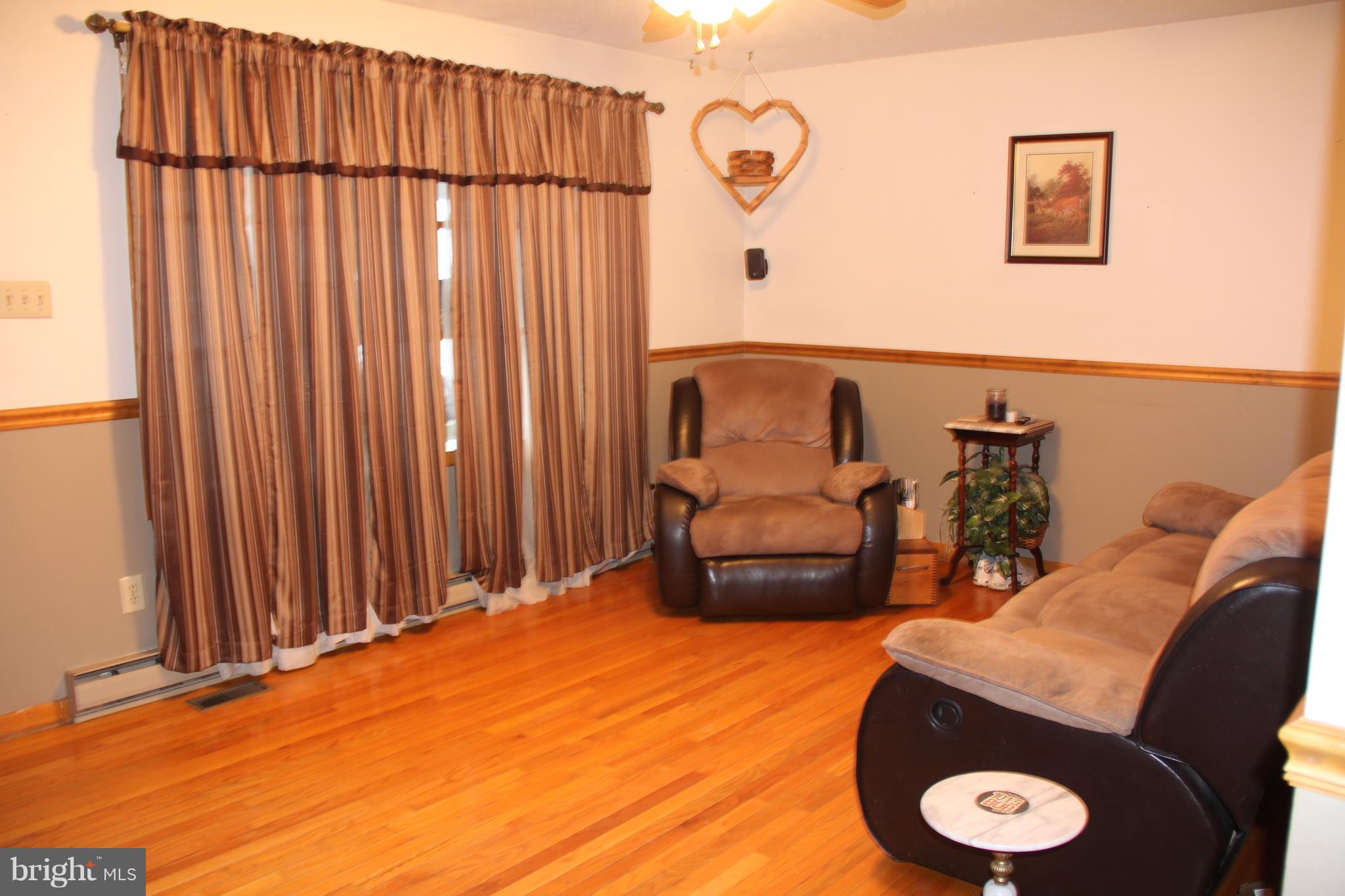 336 Lockhouse Road Falling Waters, WV 25419 - Photo 13 of 28 Living Room